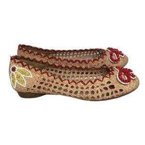 Betsey Johnson 5.5 beaded straw flats